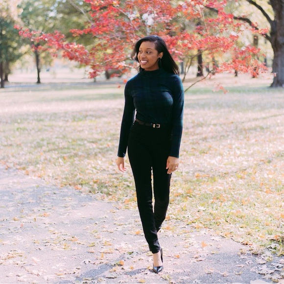 NWT Ann Taylor Mid Rise Skinny Jeans in Jet Black Wash - Sz 6 - Picture 3 of 5